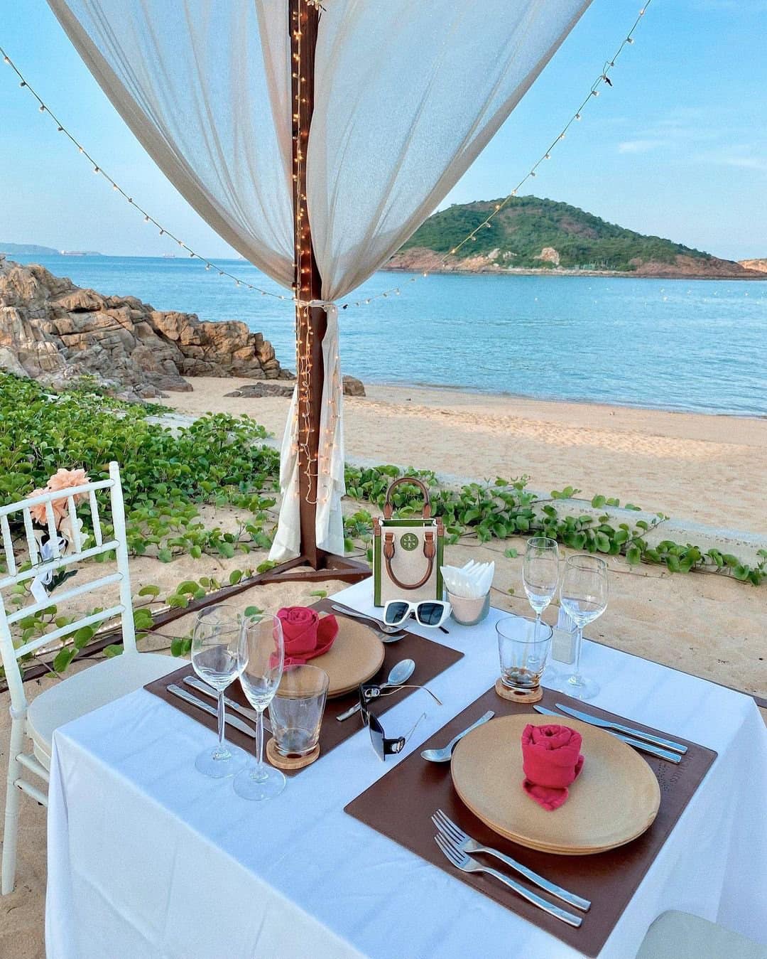 khu-am-thuc-anantara-quy-nhon-villas