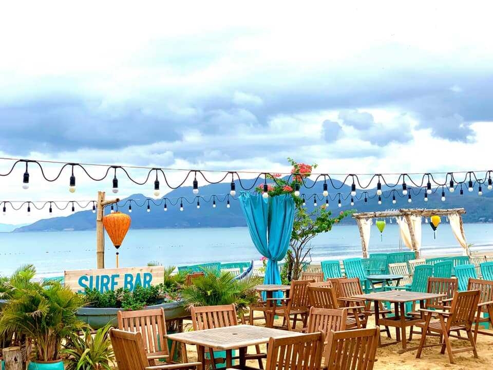 Surf Bar Quy Nhơn – Không Gian Biển Xanh Cát Trắng Giữa Quy Nhơn