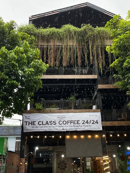 The Class Coffee 24H – Tiệm cafe học bài mở cửa 24/7 tại quy nhơn